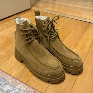 ❗️SOLD❗️NWT Zara Boots 39